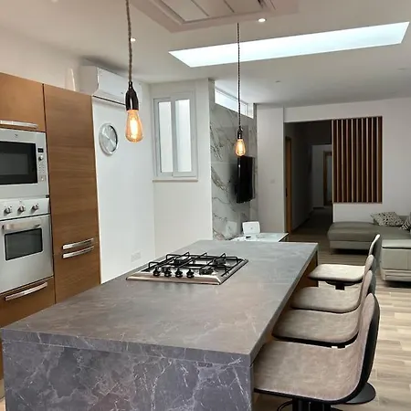 A Flat In The Heart Of Bugibba St. Paul's Bay