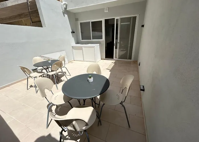 Apartment A Flat In The Heart Of Bugibba St. Paul's Bay